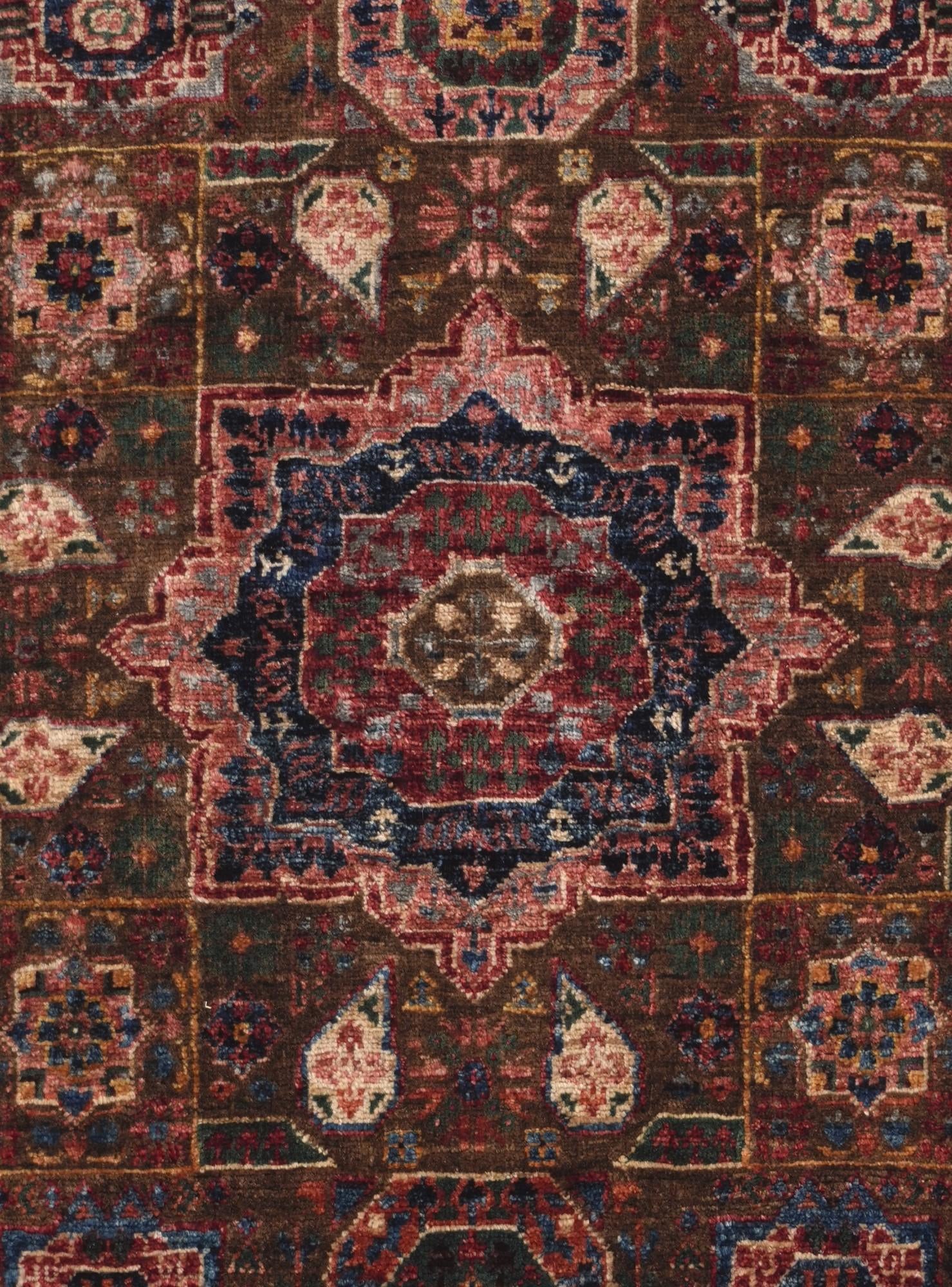 2' x 3' Hand Knotted Mamluk Ziegler Rug