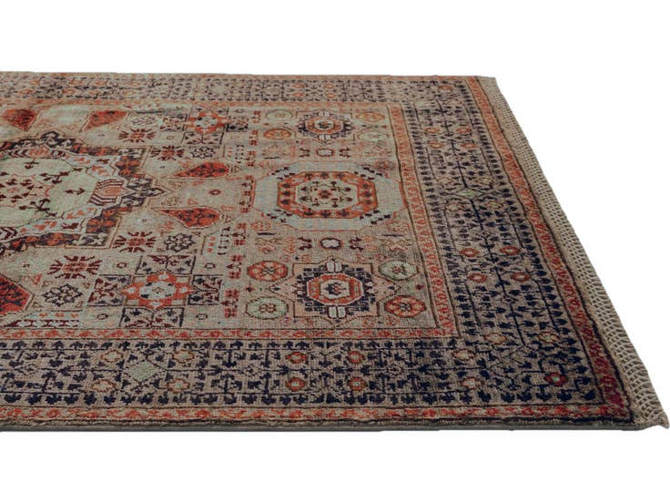 Detail image of 3' 4 x 5' Hand Knotted Mamluk Ziegler Rug