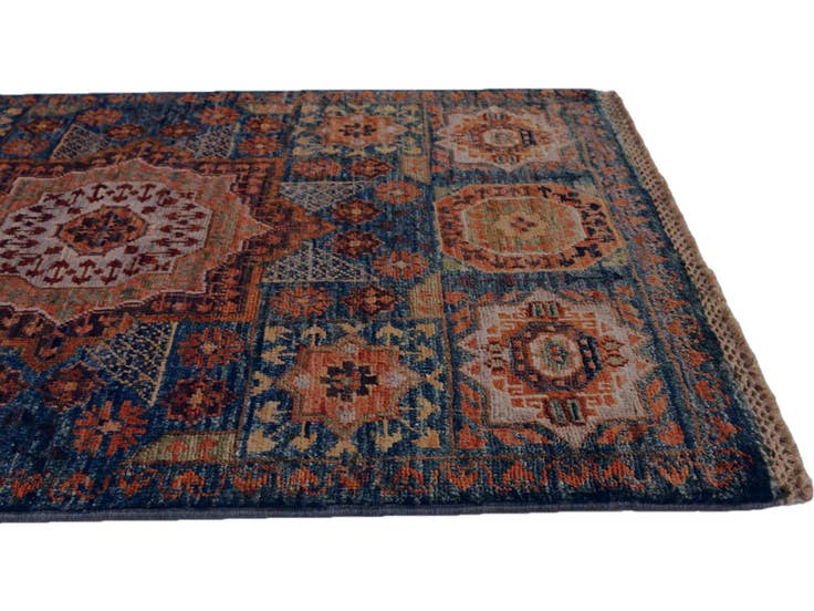 Detail image of 2' 1 x 3' Hand Knotted Mamluk Ziegler Rug