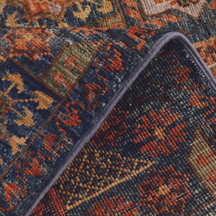 Detail image of 2' 1 x 3' Hand Knotted Mamluk Ziegler Rug
