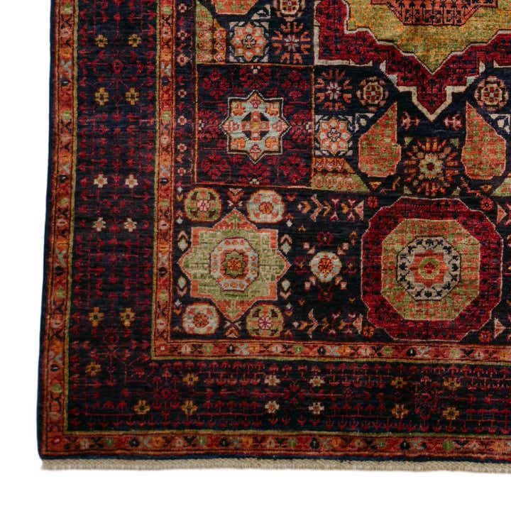 5' 1 x 6' 9 Hand Knotted Mamluk Ziegler Rug