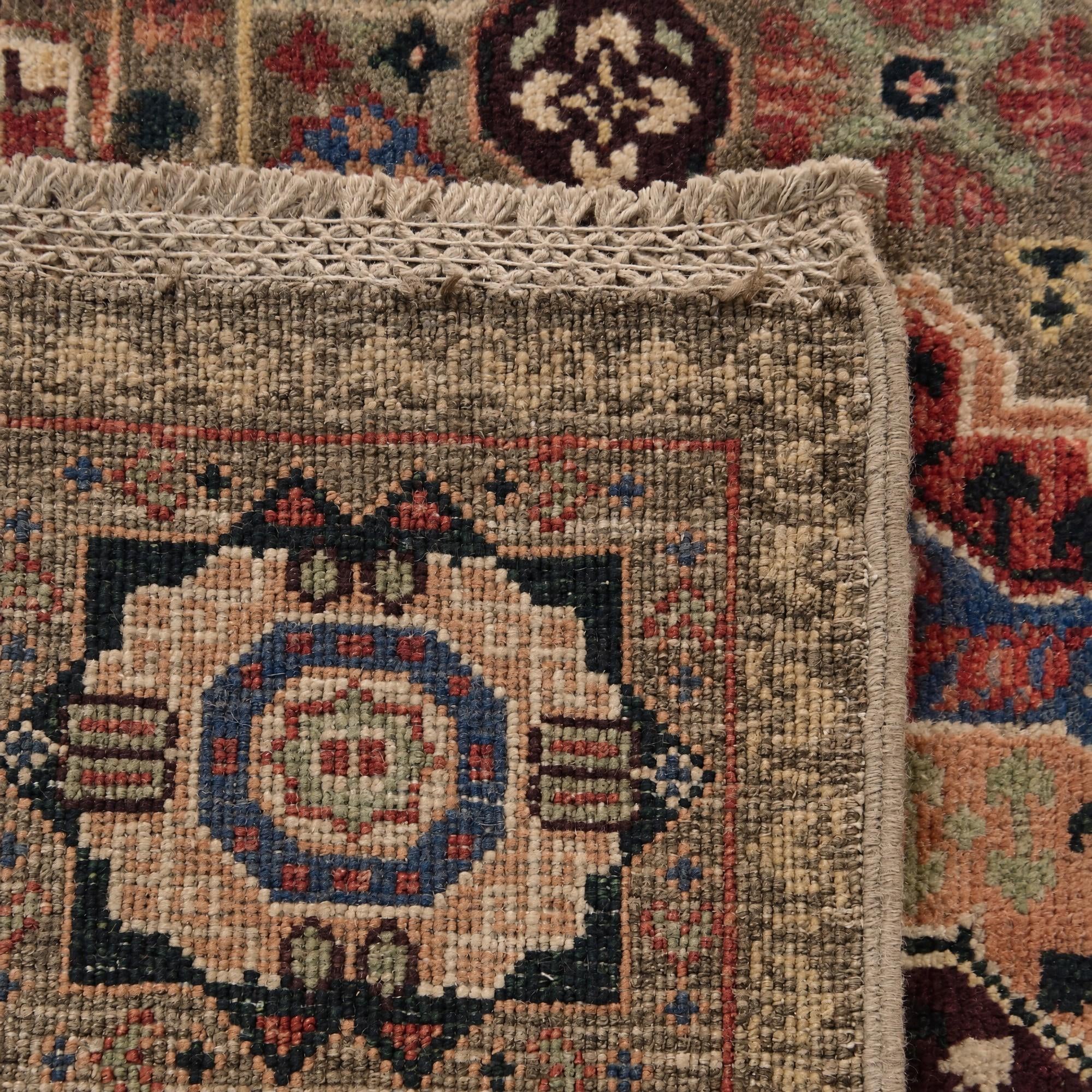 60cm x 95cm Hand Knotted Mamluk Ziegler Rug