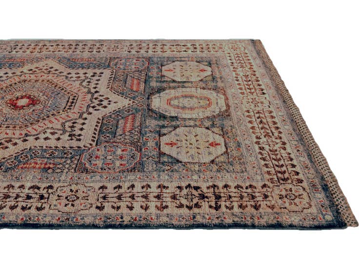 Detail image of 3' 6 x 4' 11 Hand Knotted Mamluk Ziegler Rug