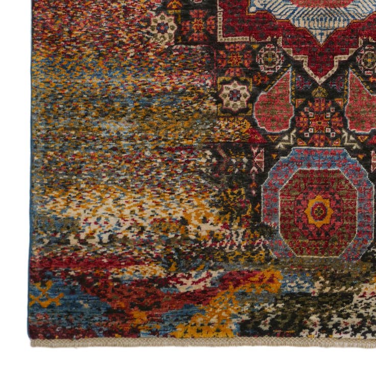 Detail image of 4' 11 x 6' 8 Hand Knotted Mamluk Ziegler Rug