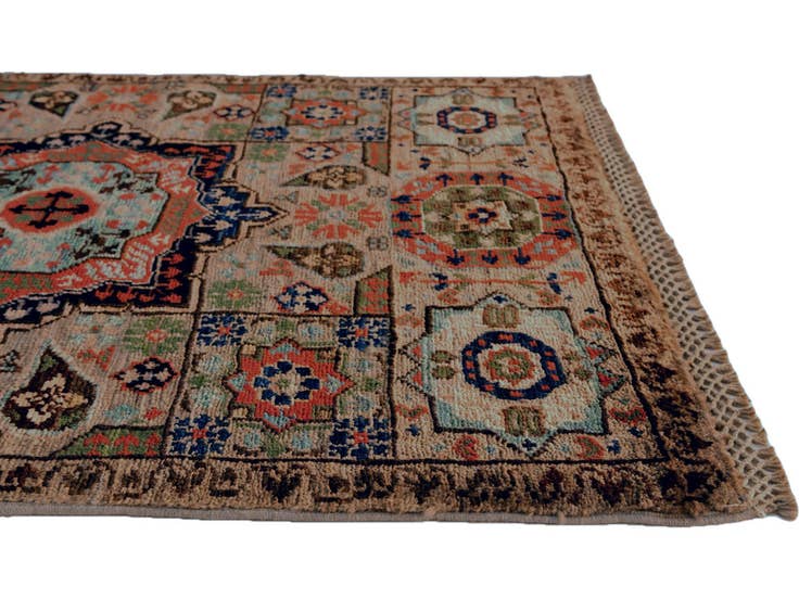 Detail image of 2' 2 x 3' 2 Hand Knotted Mamluk Ziegler Rug