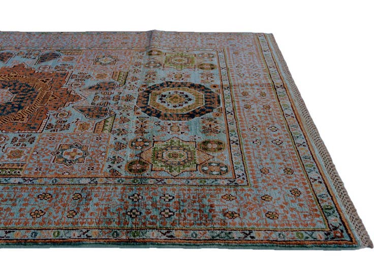Detail image of 4' 2 x 5' 10 Hand Knotted Mamluk Ziegler Rug