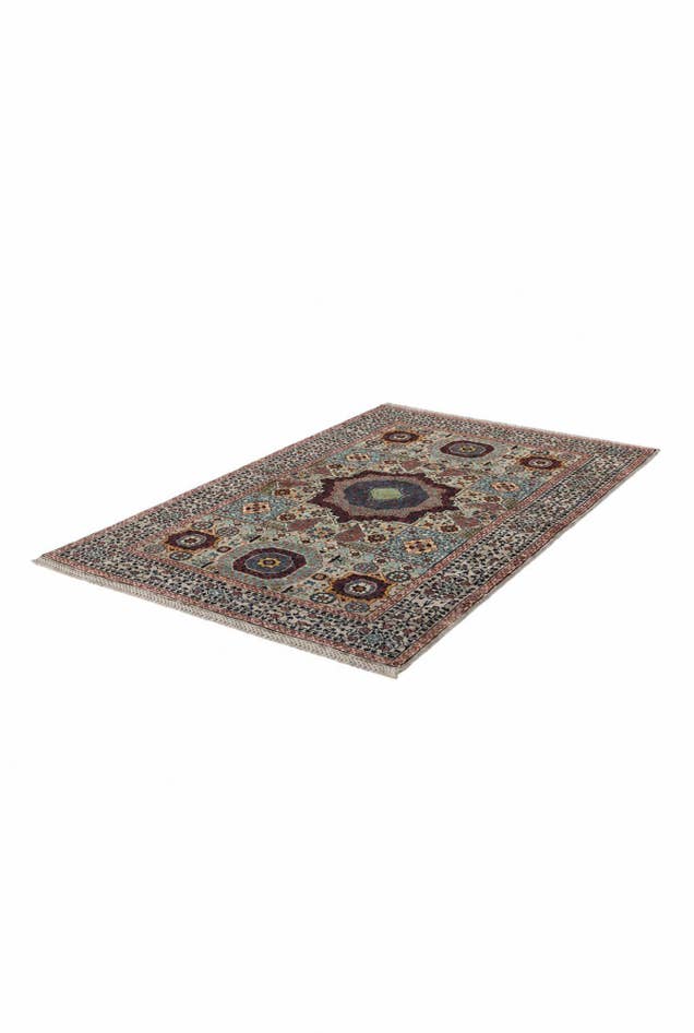 Detail image of 3' 6 x 5' 5 Hand Knotted Mamluk Ziegler Rug