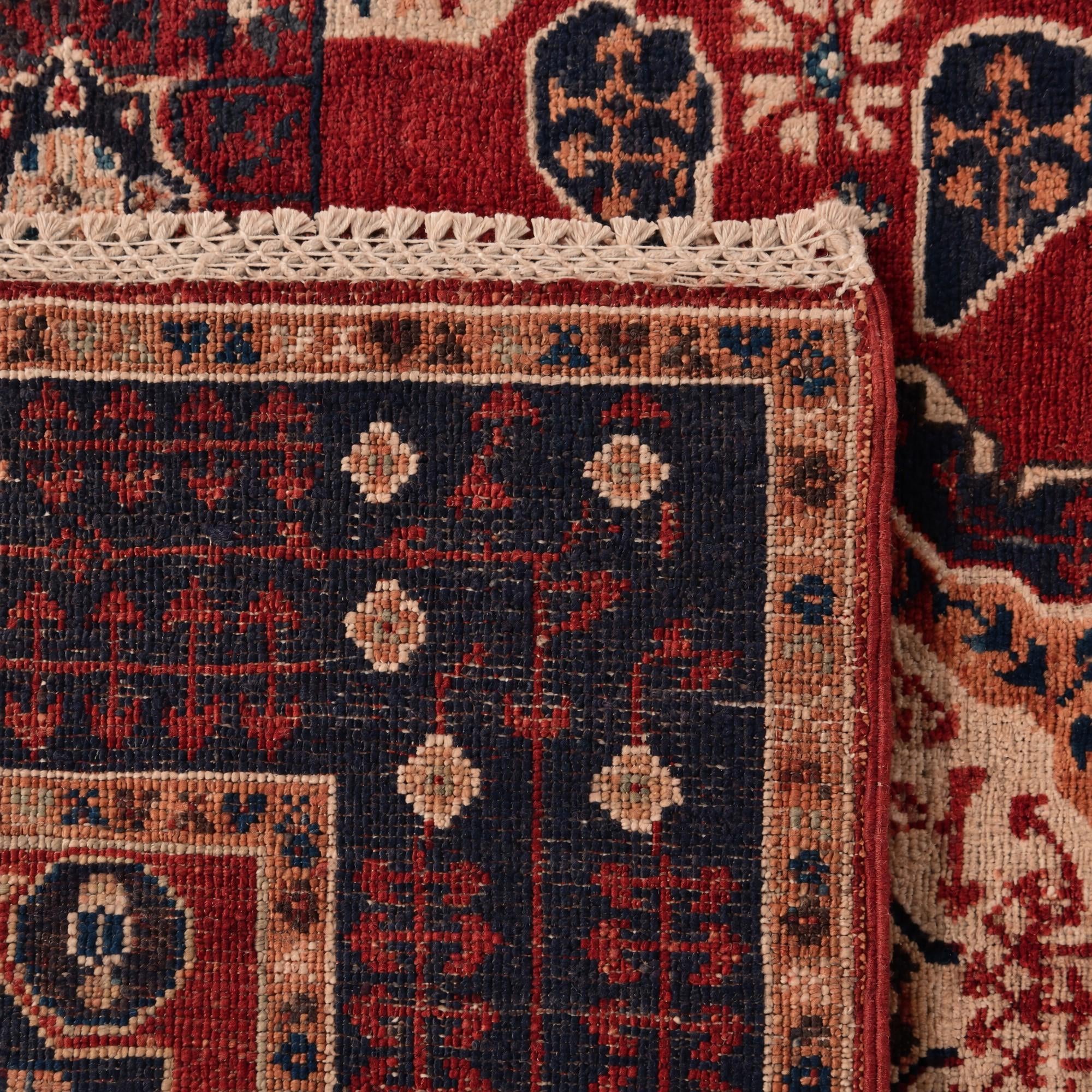 110cm x 150cm Hand Knotted Mamluk Ziegler Rug