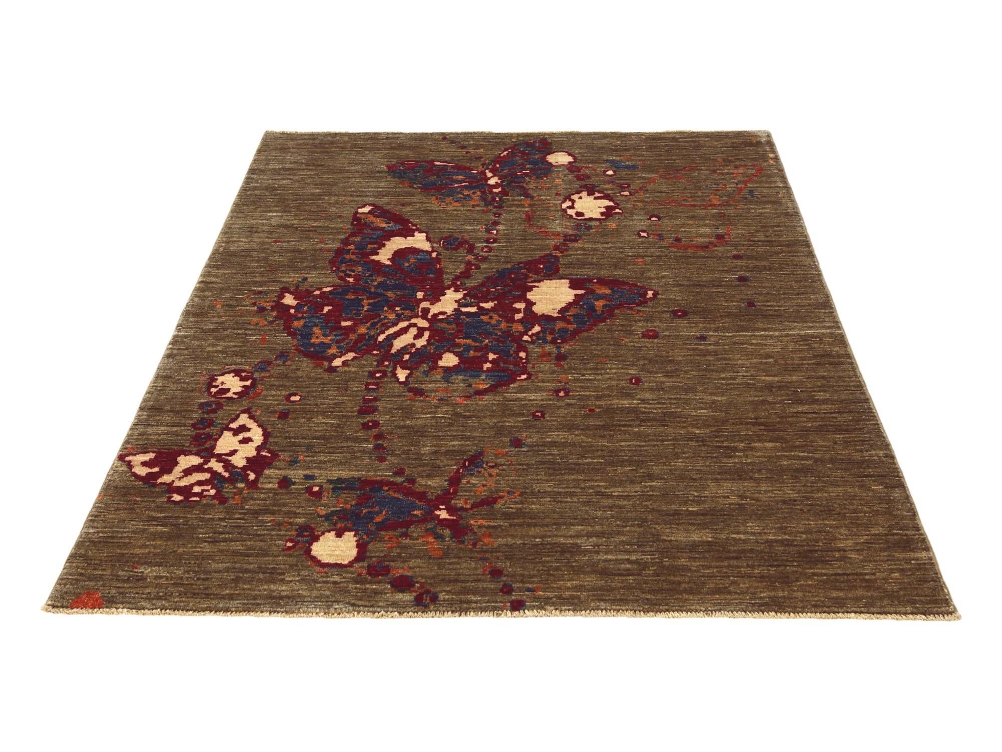 4' x 5' 10 Hand Knotted Modern Ziegler Rug