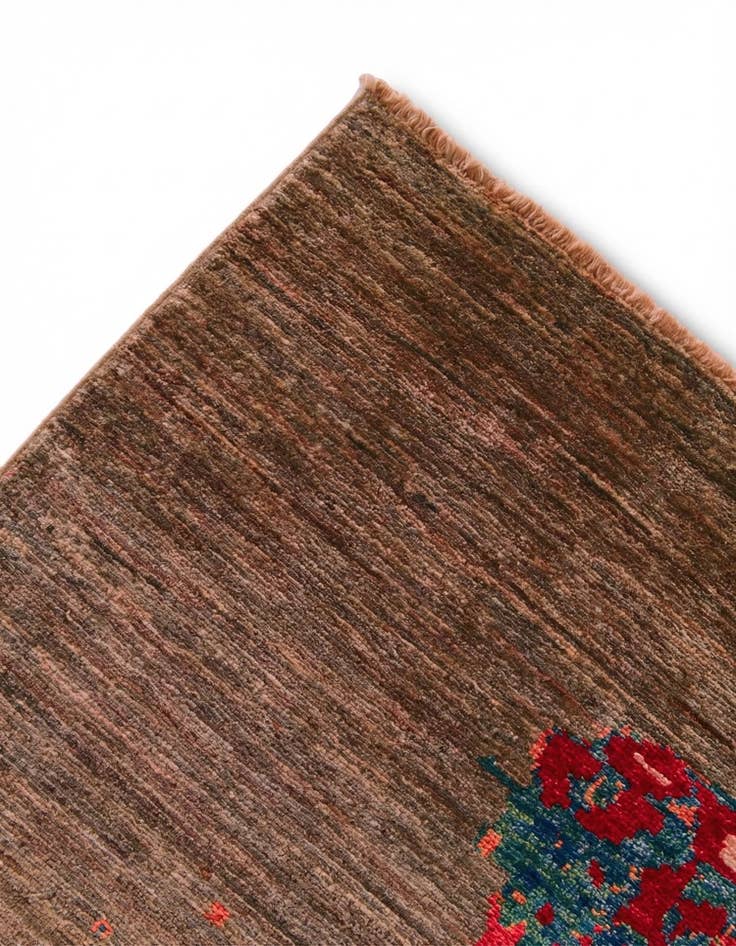 Detail image of 4' x 5' 10 Hand Knotted Modern Ziegler Rug