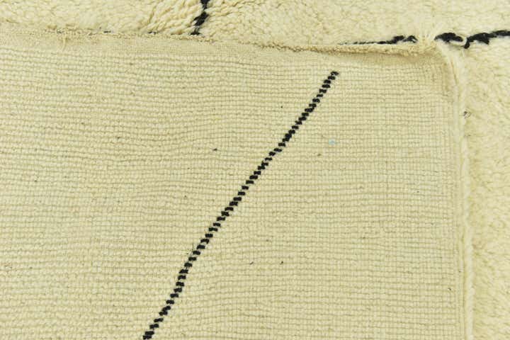 7' 2 x 10' Hand Knotted Moroccan Wool Rug