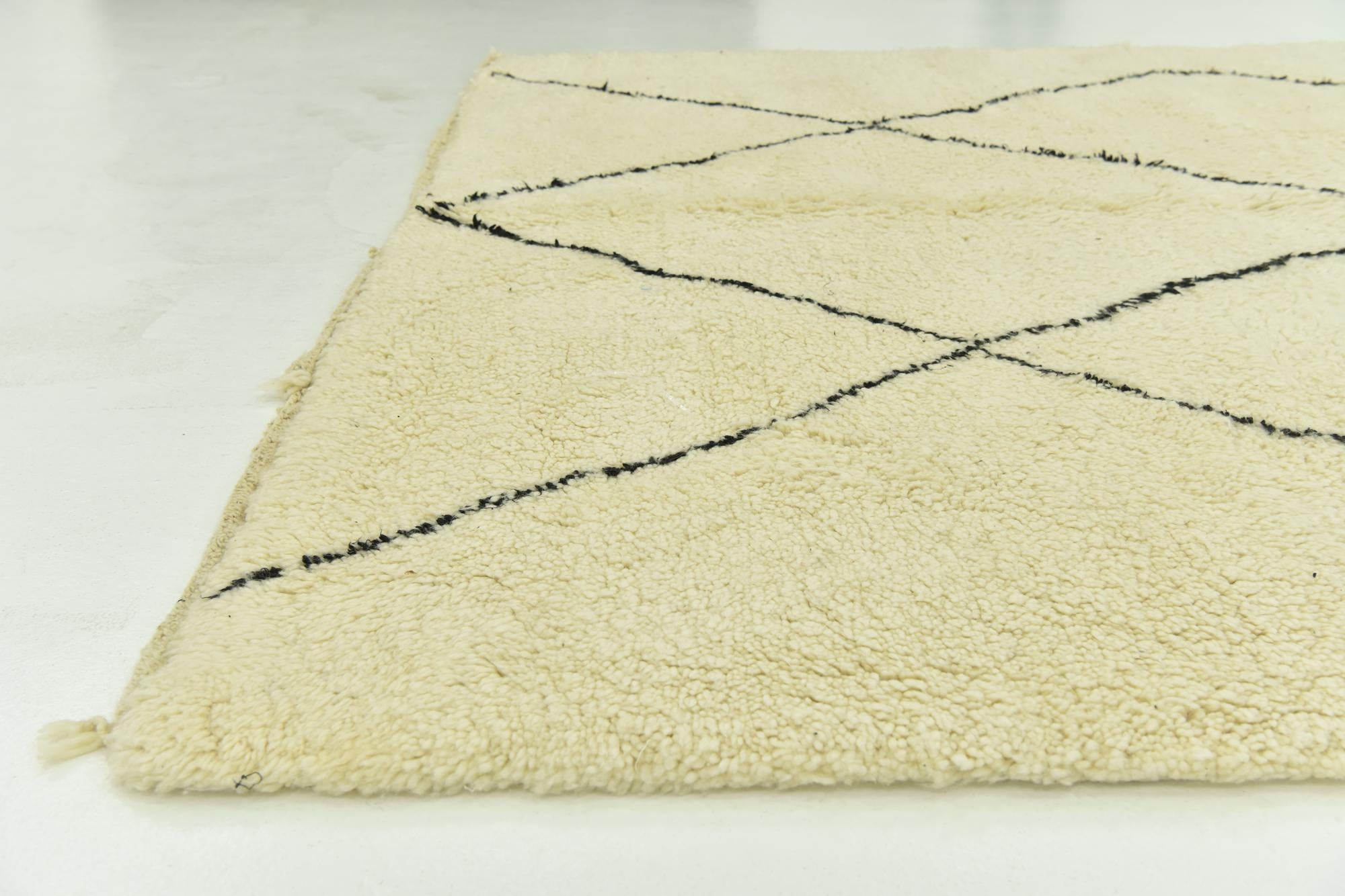 7' 2 x 10' Hand Knotted Moroccan Wool Rug