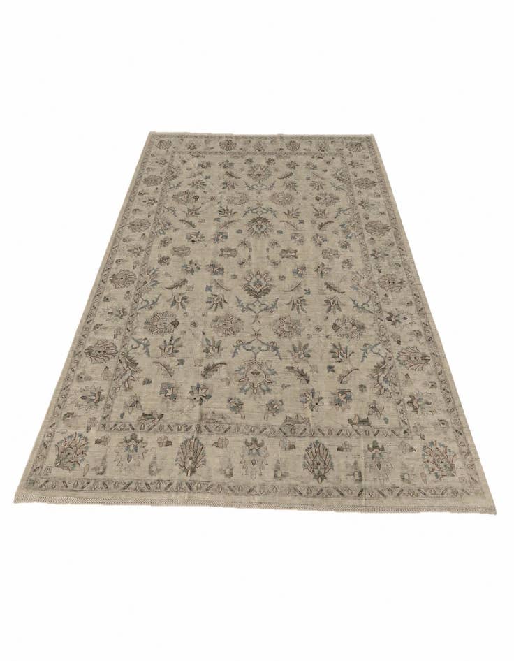 Detail image of 8' 4 x 11' 3 Hand Knotted Peshawar Ziegler Rug