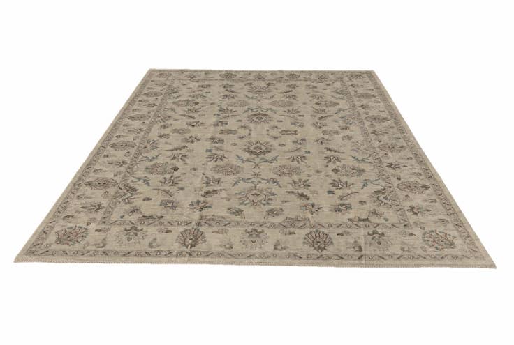Detail image of 8' 4 x 11' 3 Hand Knotted Peshawar Ziegler Rug