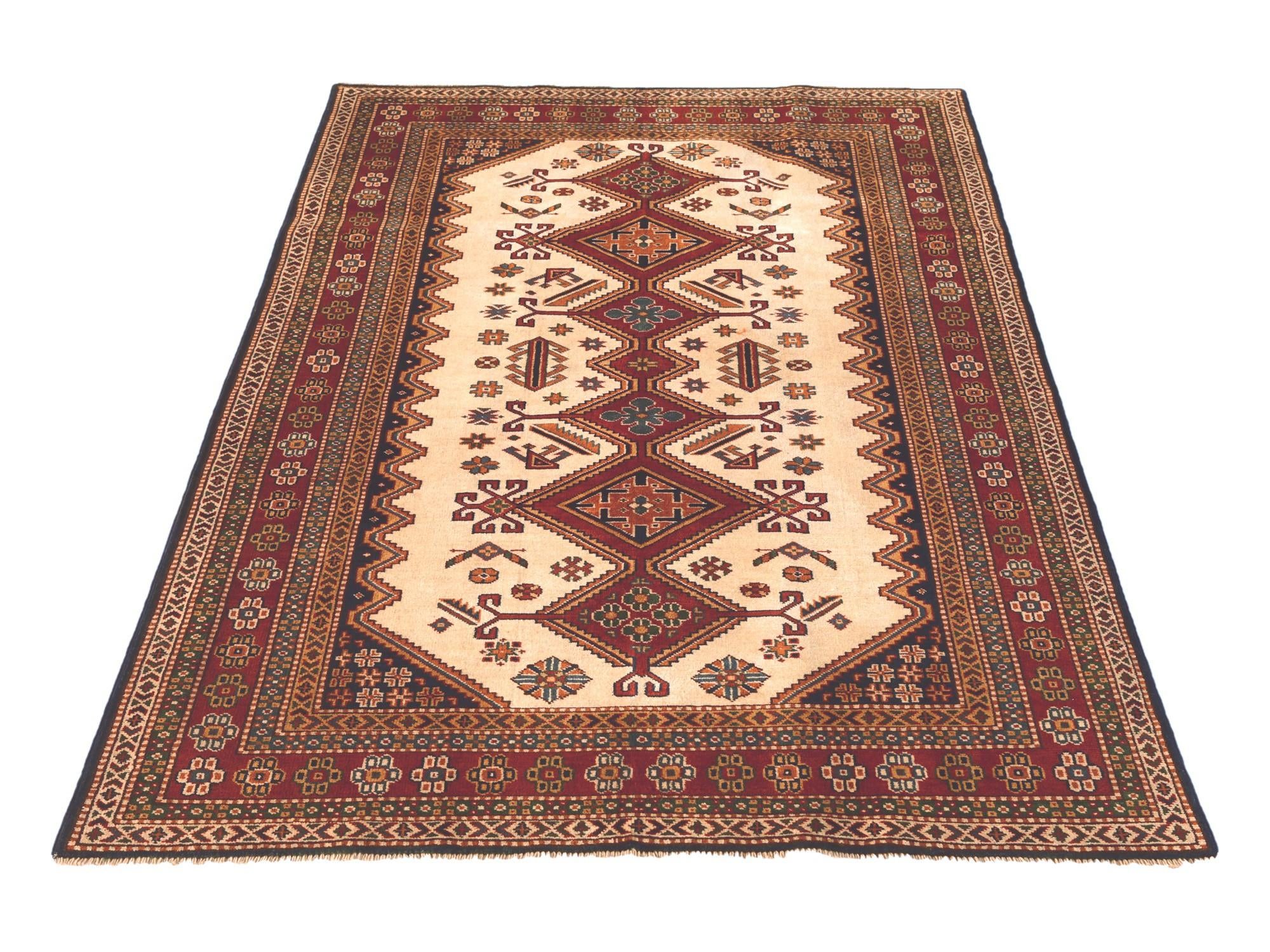 4' x 5' 9 Hand Knotted Shirvan Rug
