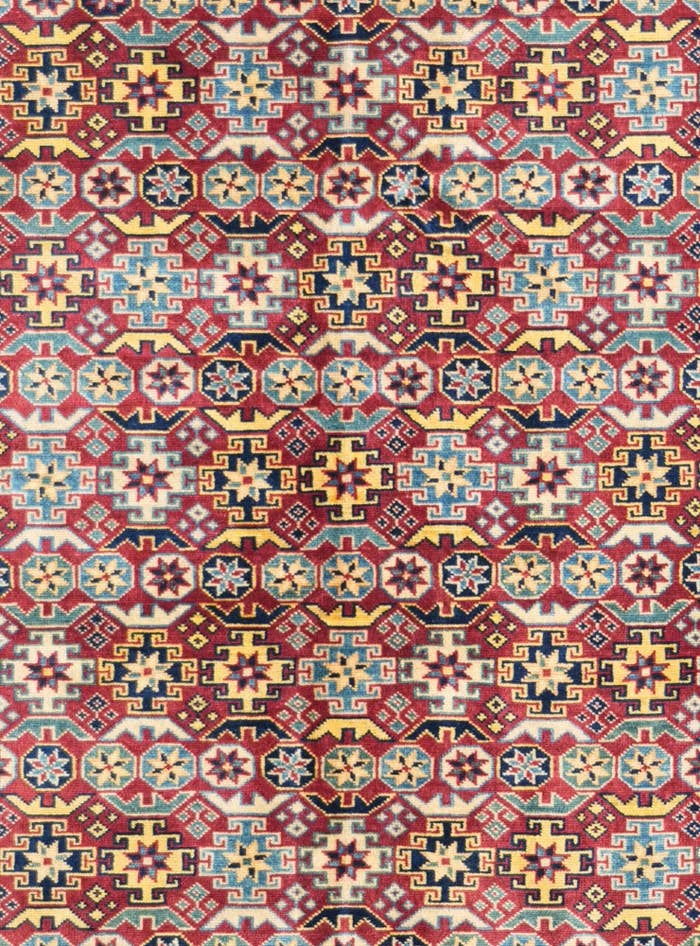 Detail image of 5' 1 x 7' 3 Hand Knotted Shirvan Rug