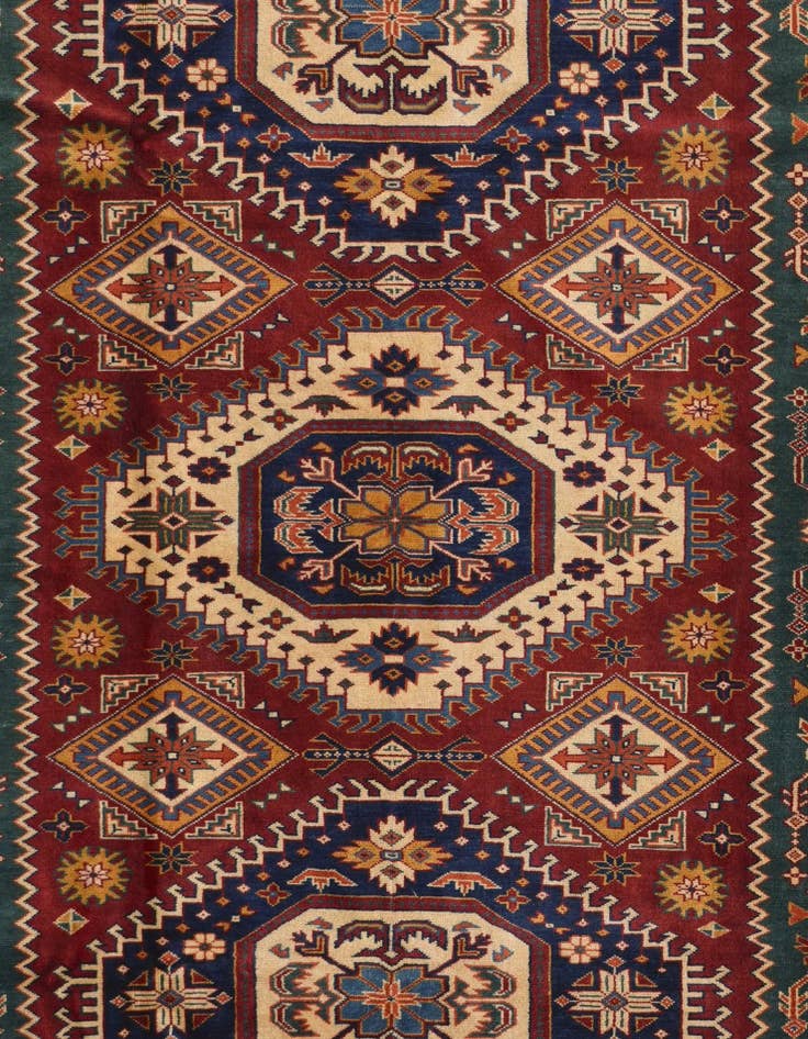 Detail image of 6' 10 x 9' 10 Hand Knotted Shirvan Rug