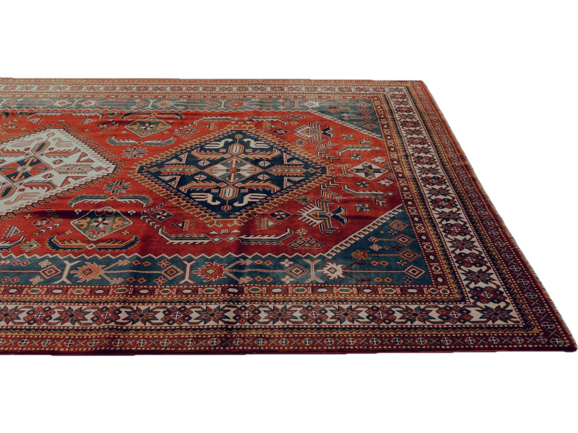 6' 11 x 10' 1 Hand Knotted Shirvan Rug