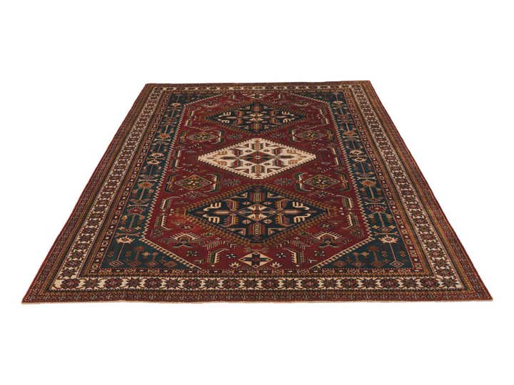6' 9 x 9' 9 Hand Knotted Shirvan Rug