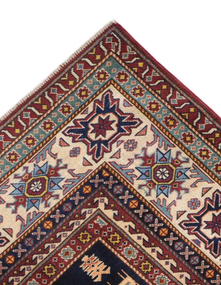 Detail image of 7' 4 x 9' 11 Hand Knotted Shirvan Rug