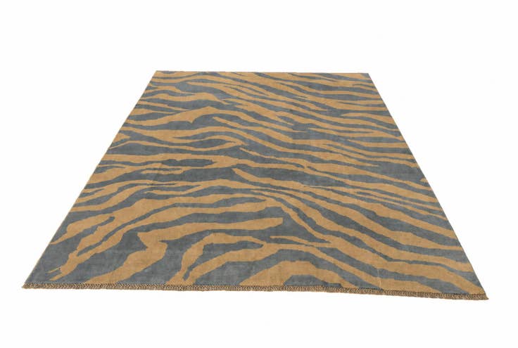 Detail image of 6' 8 x 9' 5 Hand Knotted Ziegler Modern Rug