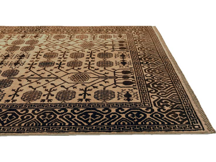 Detail image of 5' x 6' 6 Hand Knotted Ziegler Modern Rug