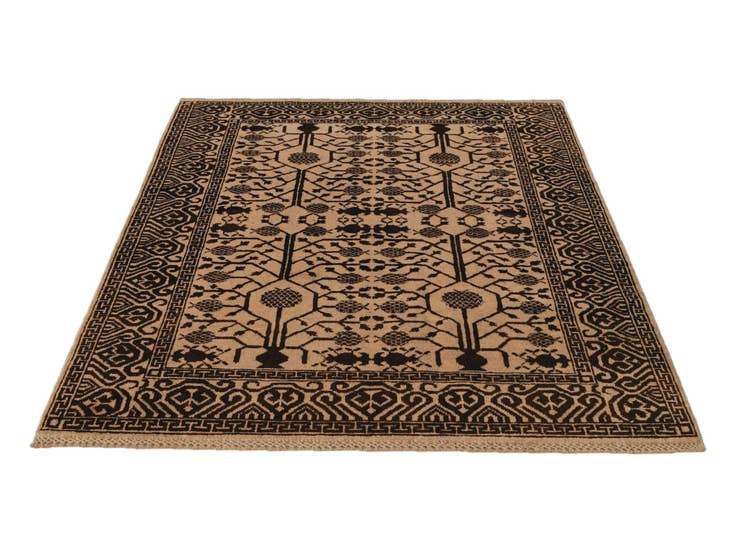 Detail image of 4' 3 x 5' 9 Hand Knotted Ziegler Modern Rug