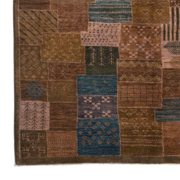 Detail image of 5' 3 x 7' 1 Hand Knotted Ziegler Modern Rug