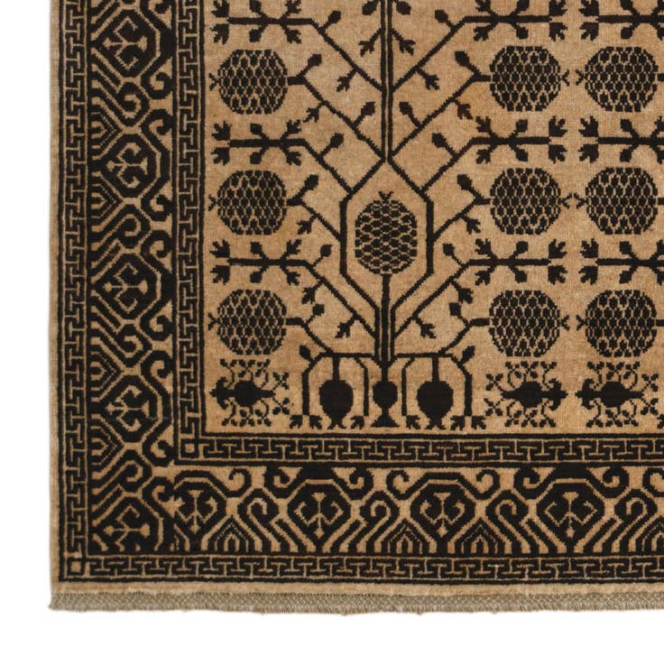 Detail image of 5' 2 x 6' 7 Hand Knotted Ziegler Modern Rug