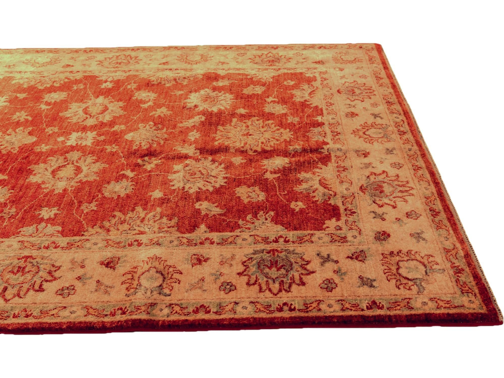 5' x 6' 9 Hand Knotted Ziegler Rug