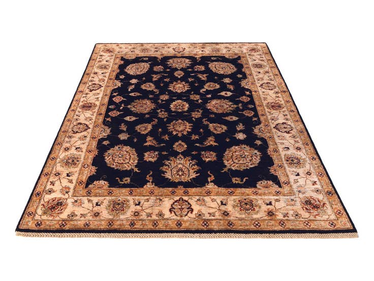 Detailansicht von 145cm x 210cm Handgeknüpft Ziegler Teppich
