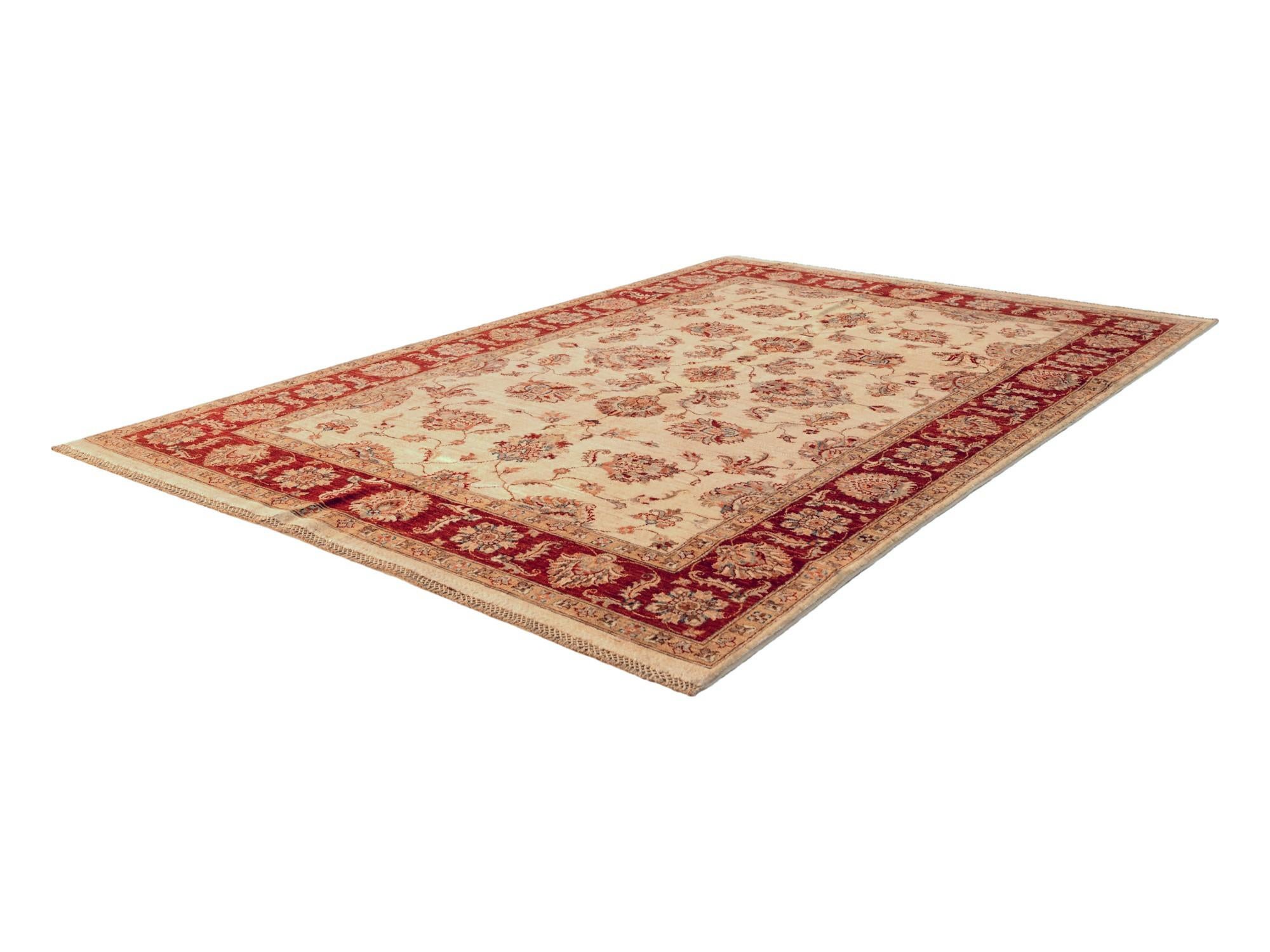 5' 9 x 8' 4 Hand Knotted Ziegler Rug