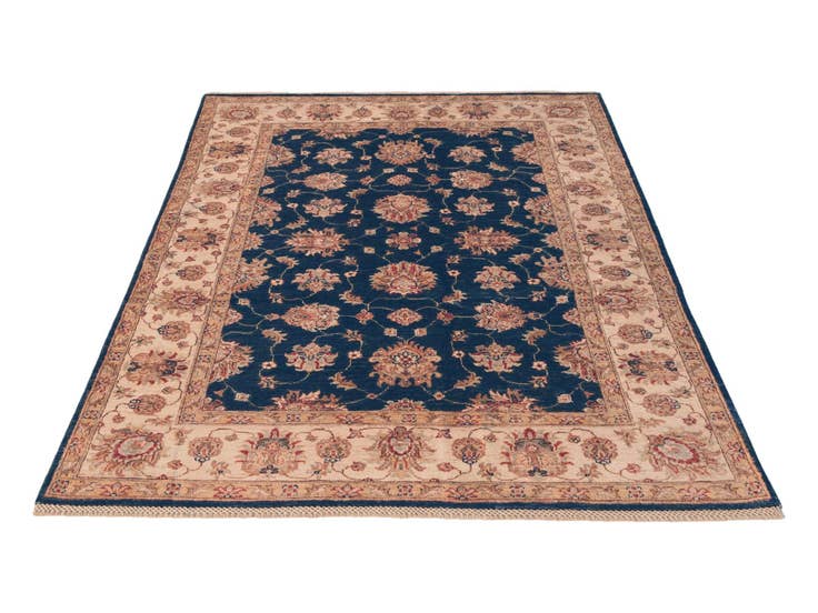 Detail image of 155cm x 200cm Hand Knotted Ziegler Rug