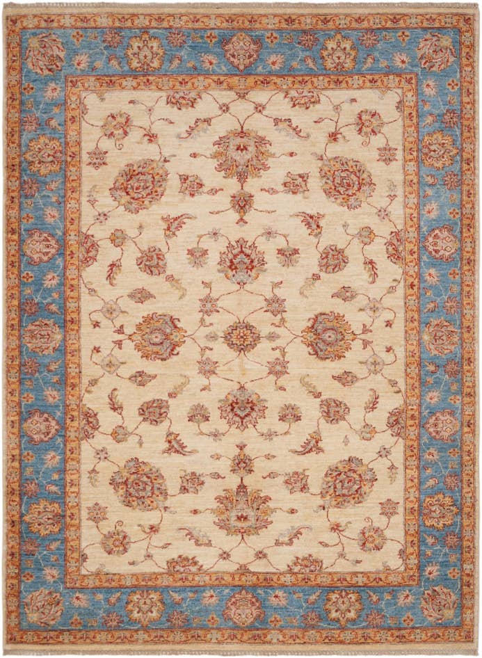 Detail image of 170cm x 235cm Hand Knotted Ziegler Rug