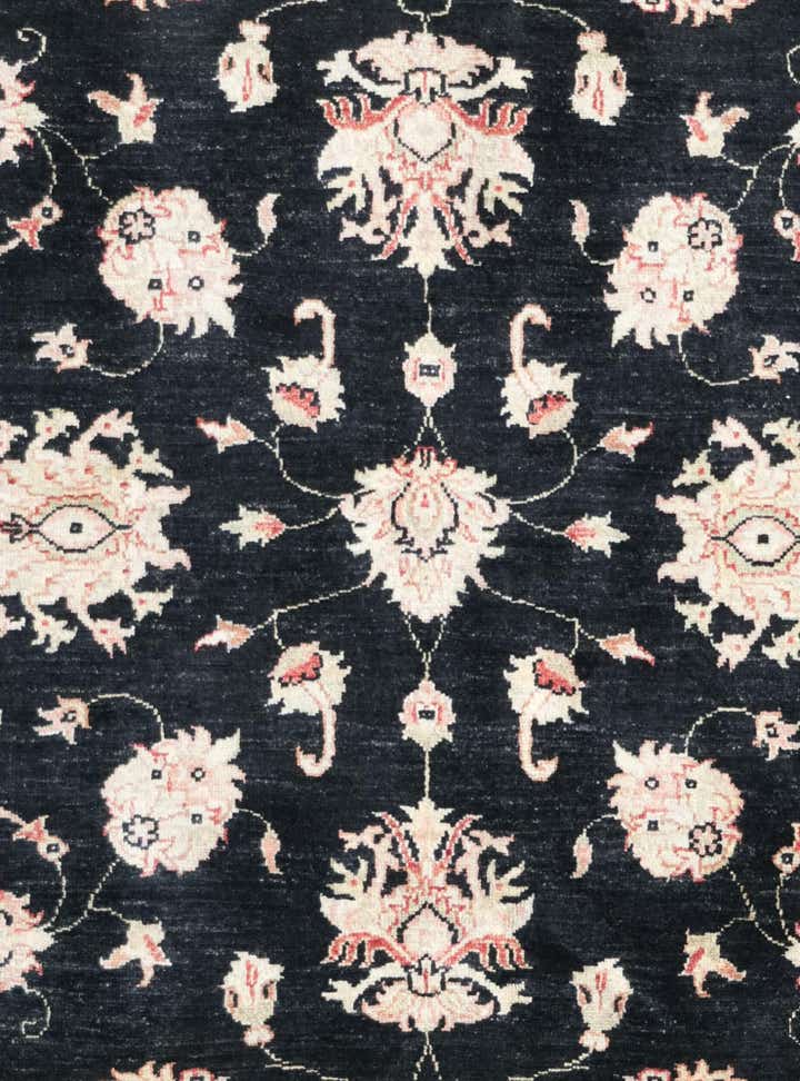 4' 10 x 6' 8 Hand Knotted Ziegler Rug