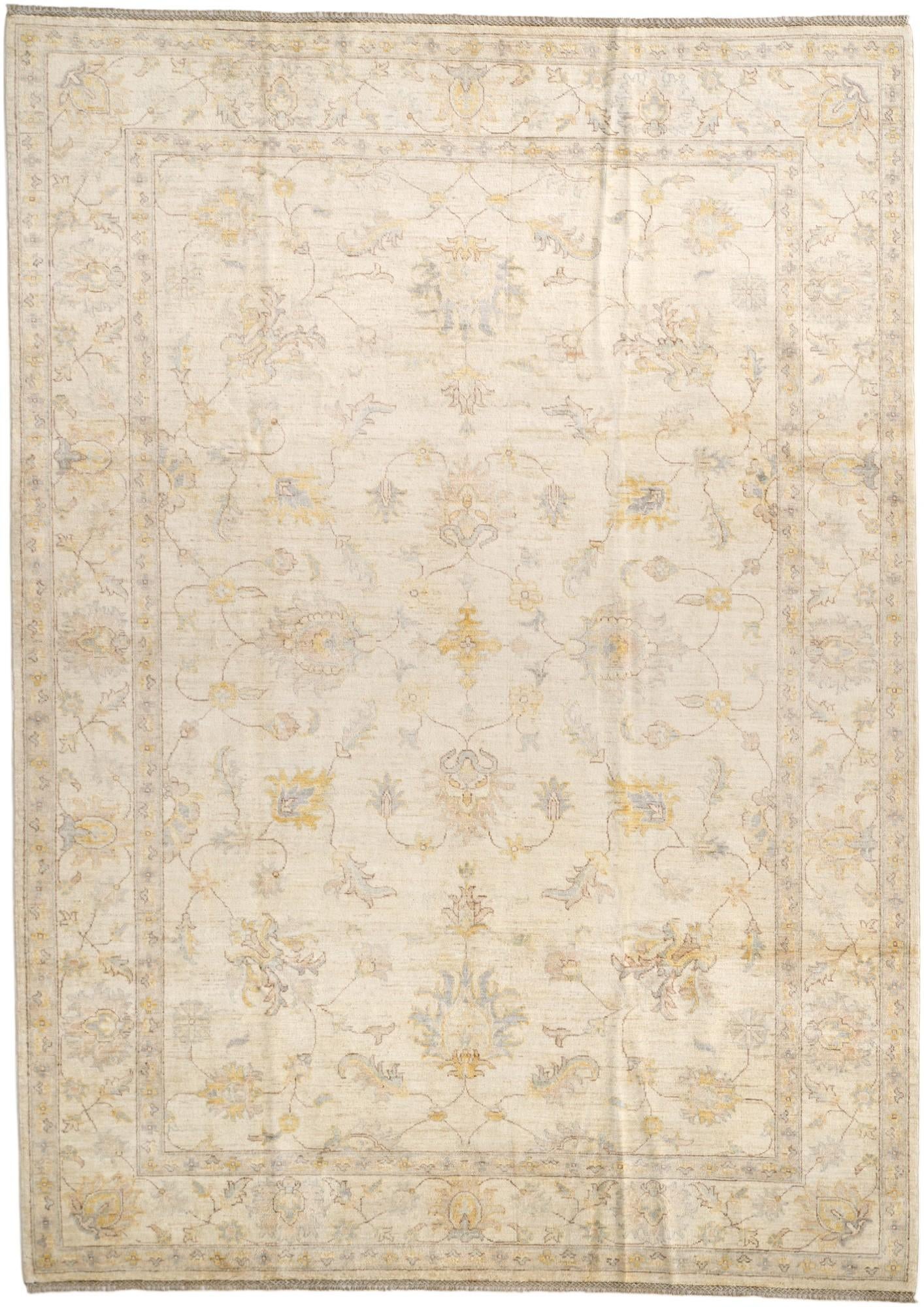 6' 10 x 9' 9 Hand Knotted Ziegler Rug