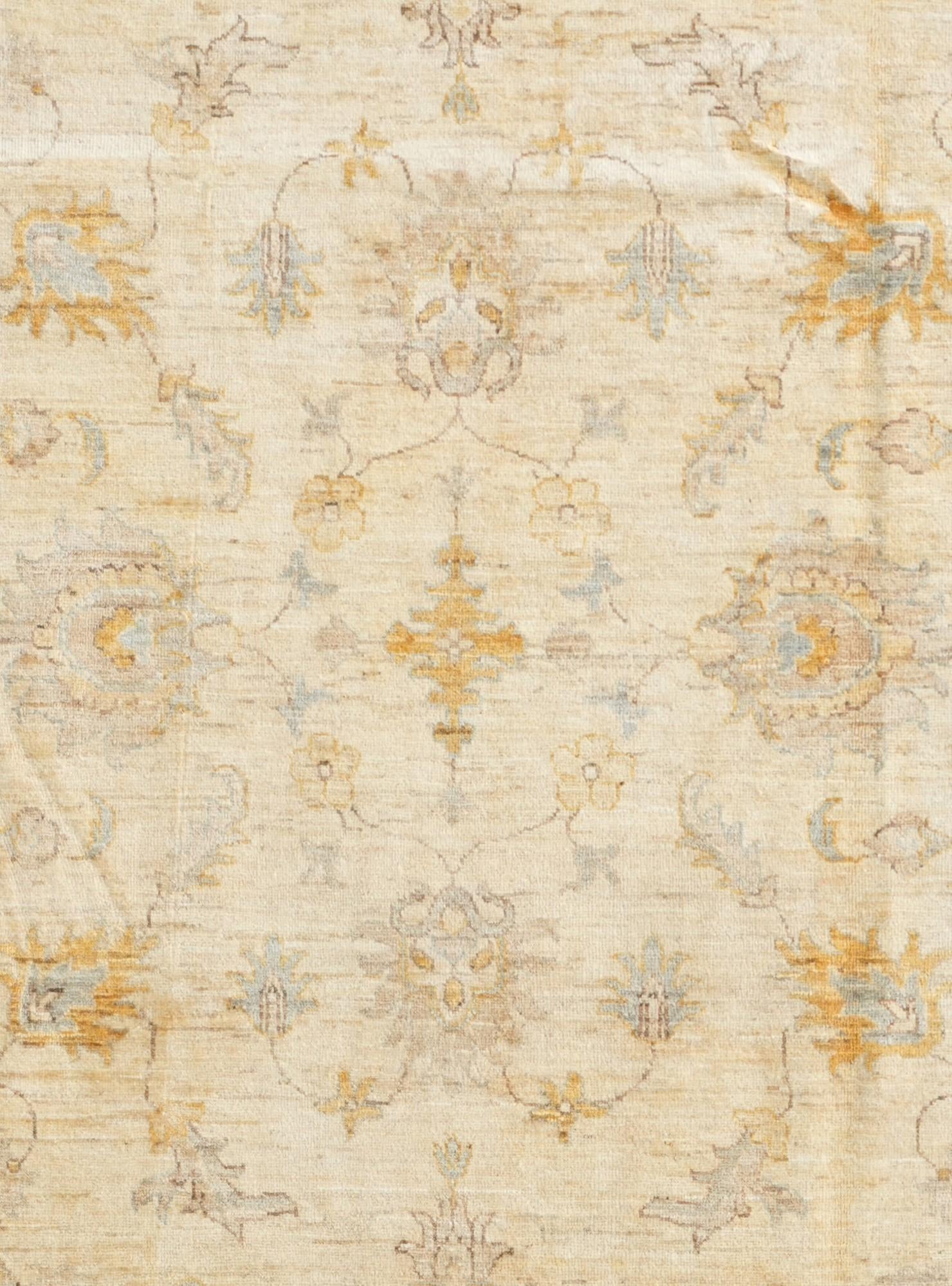 6' 11 x 9' 11 Hand Knotted Ziegler Rug