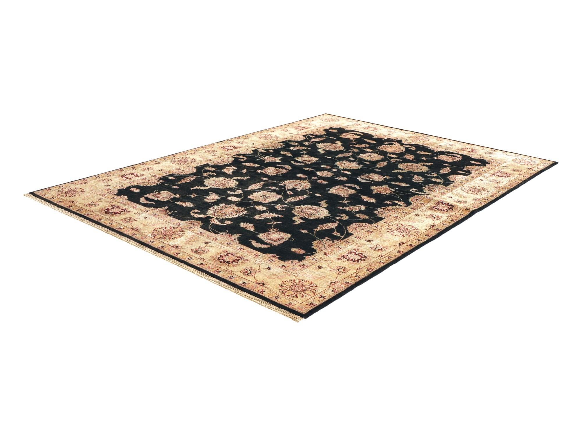 Detail image 4 of 10: 5' 10 x 8' 1 Hand Knotted Ziegler Rug