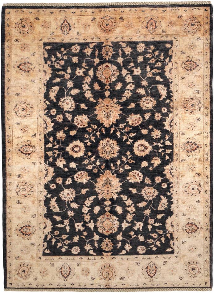 Detailansicht von 170cm x 235cm Handgeknüpft Ziegler Teppich