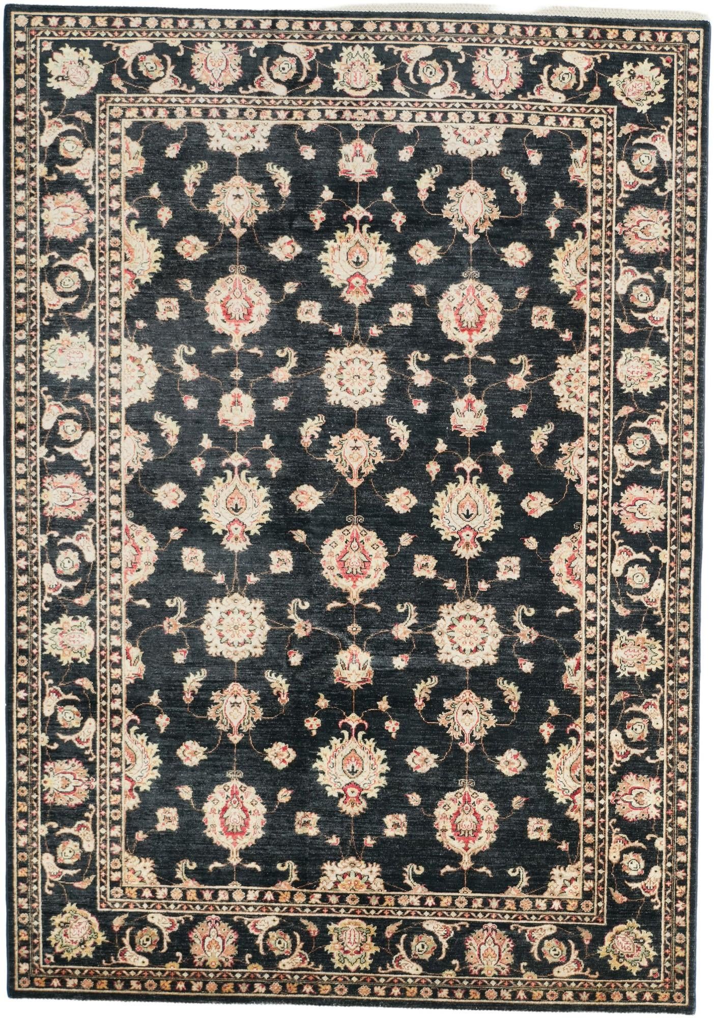 7' x 10' Hand Knotted Ziegler Rug
