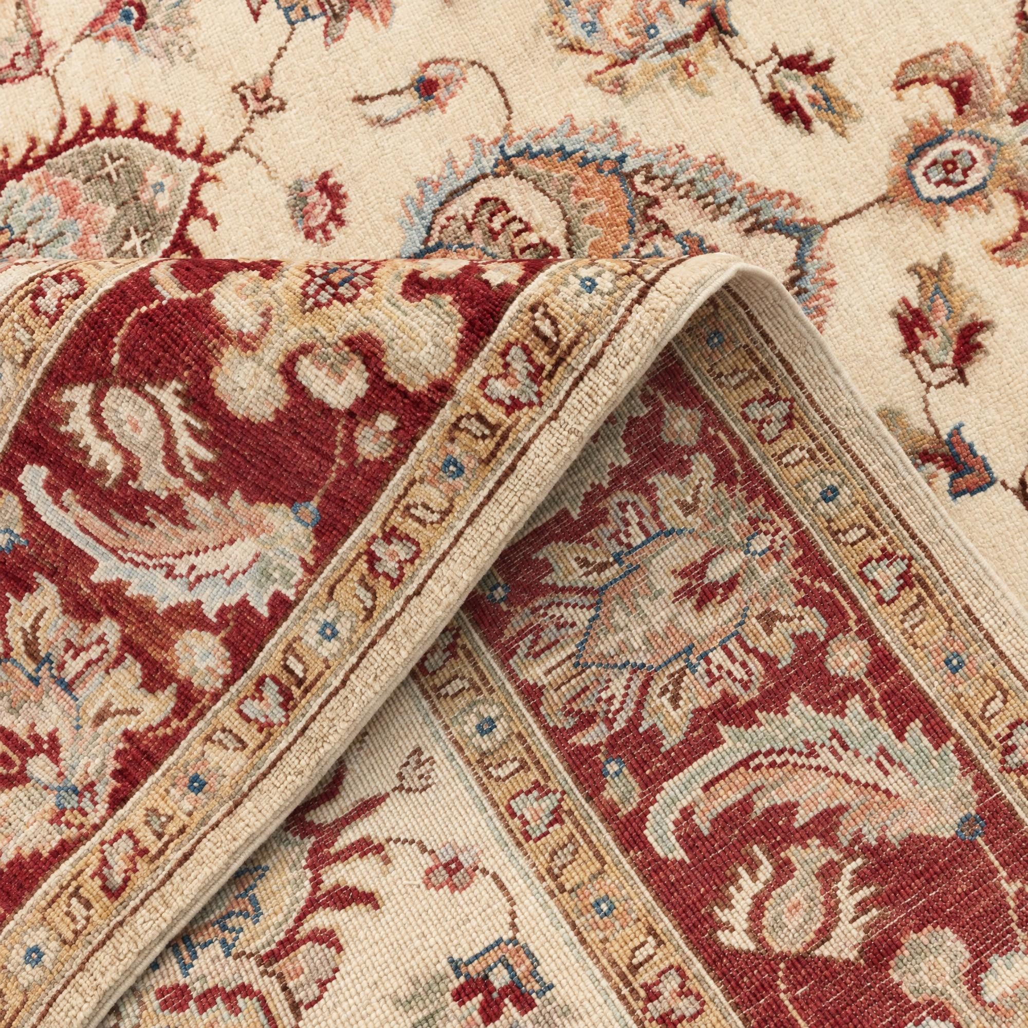 5' x 6' 10 Hand Knotted Ziegler Rug