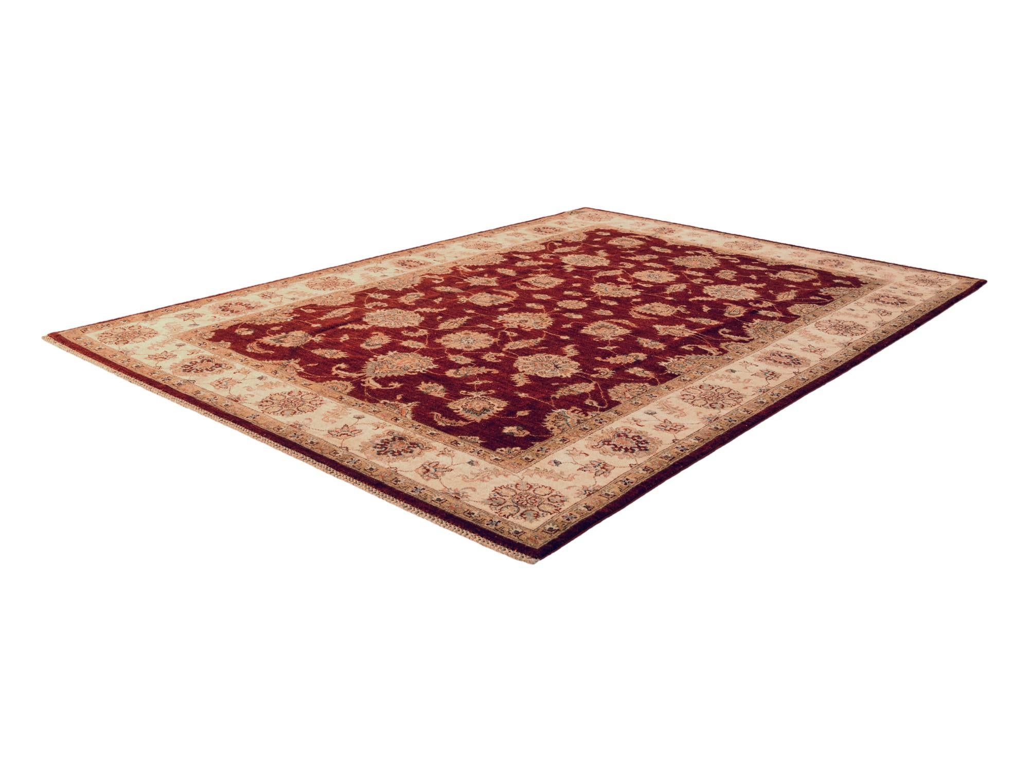 6' 11 x 9' 3 Hand Knotted Ziegler Rug