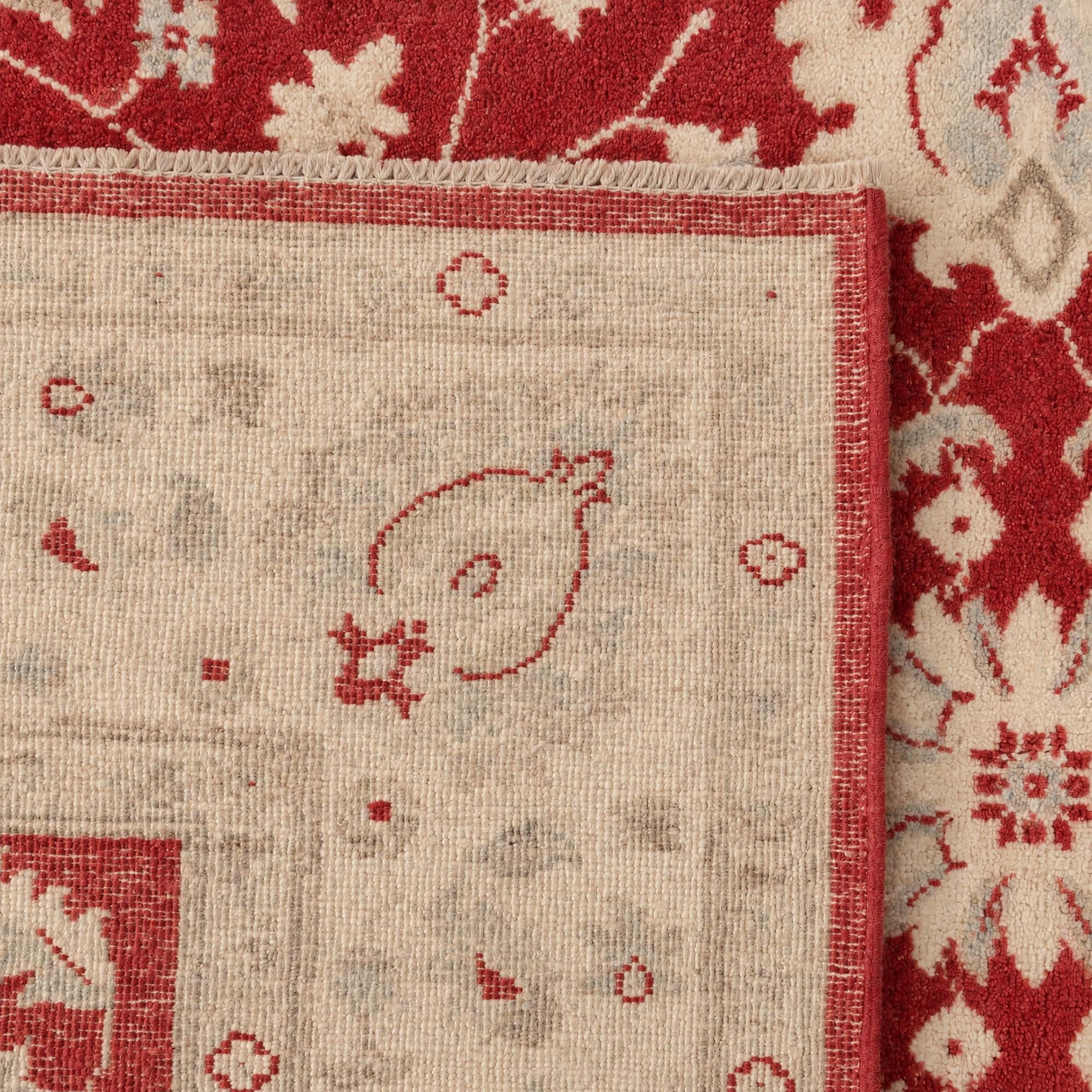 5' 7 x 7' 9 Hand Knotted Ziegler Rug