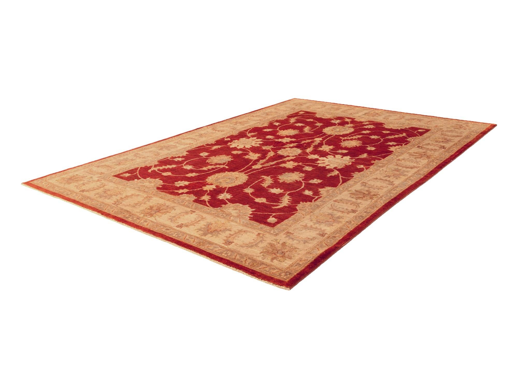 5' 7 x 8' Hand Knotted Ziegler Rug