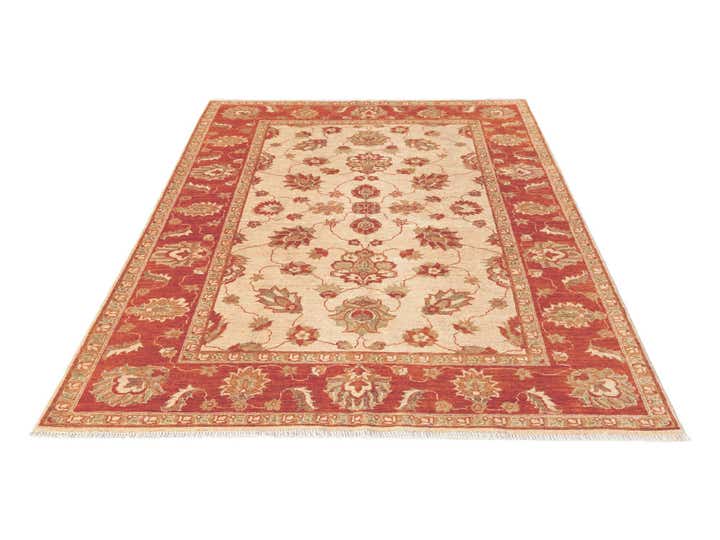 5' 6 x 7' 9 Hand Knotted Ziegler Rug