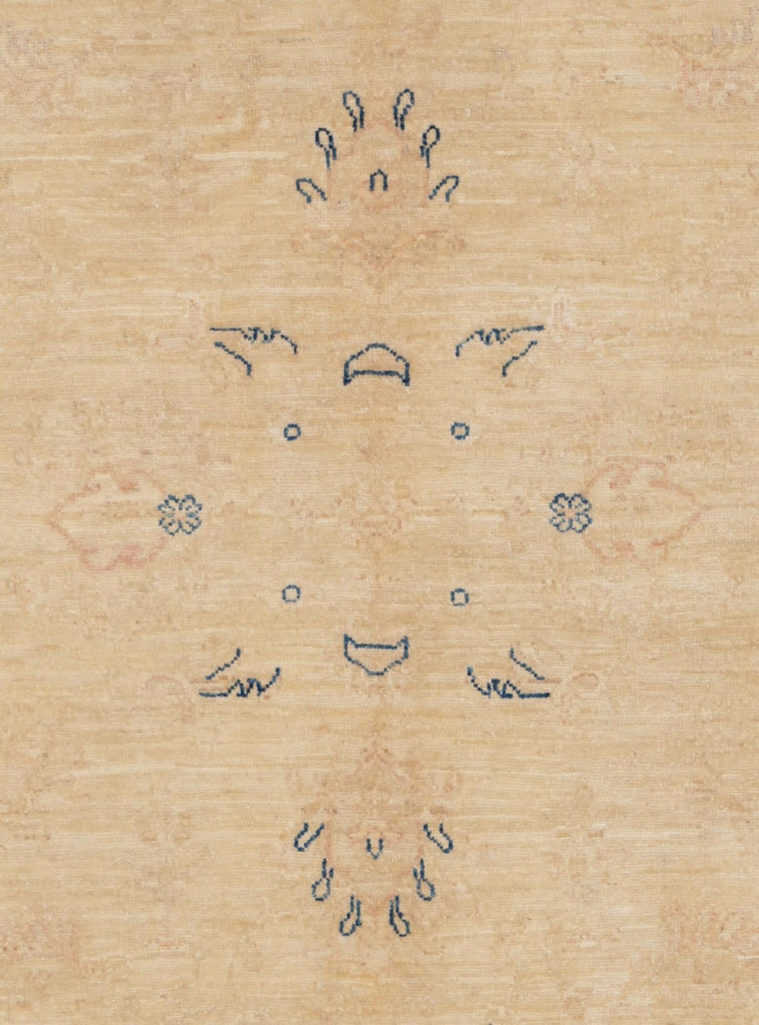 4' 10 x 6' 7 Hand Knotted Ziegler Rug