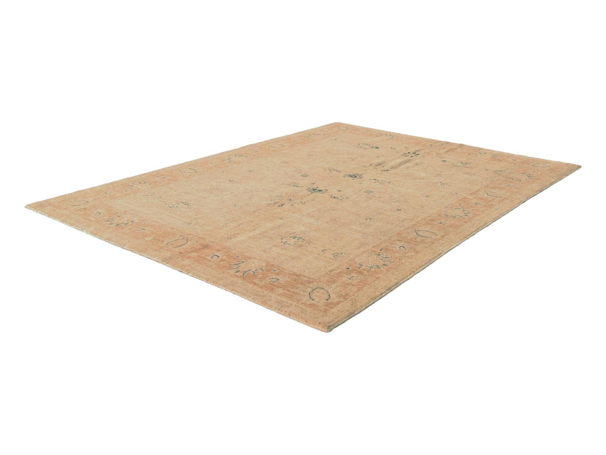 4' 11 x 6' 6 Hand Knotted Ziegler Rug
