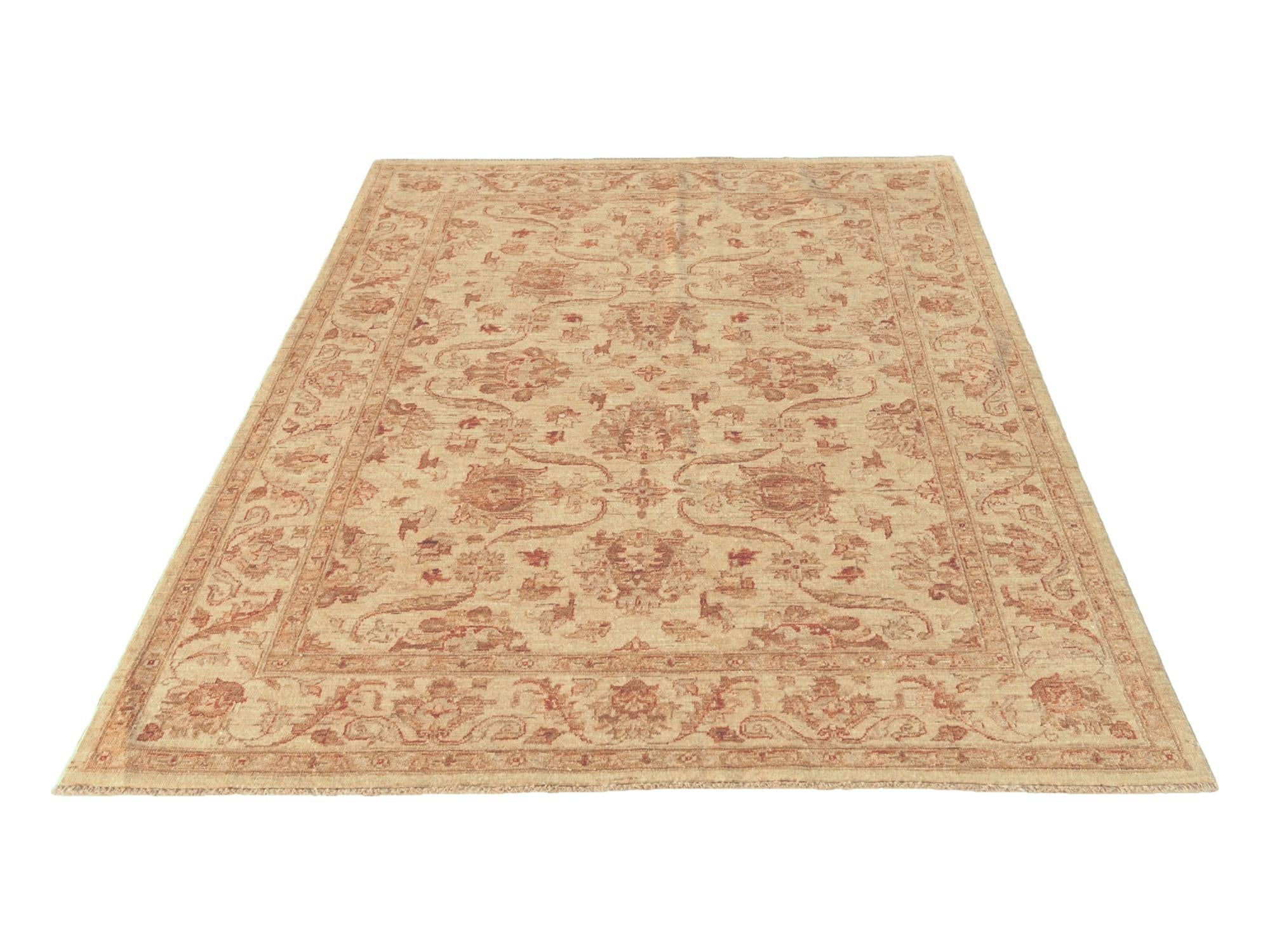 4' 11 x 6' 8 Hand Knotted Ziegler Rug