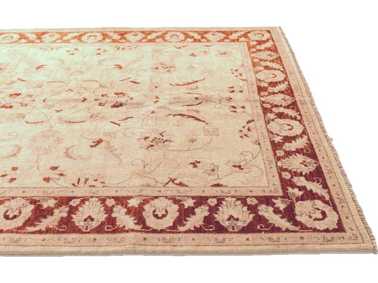 Detail image of 5' x 6' 6 Hand Knotted Ziegler Rug