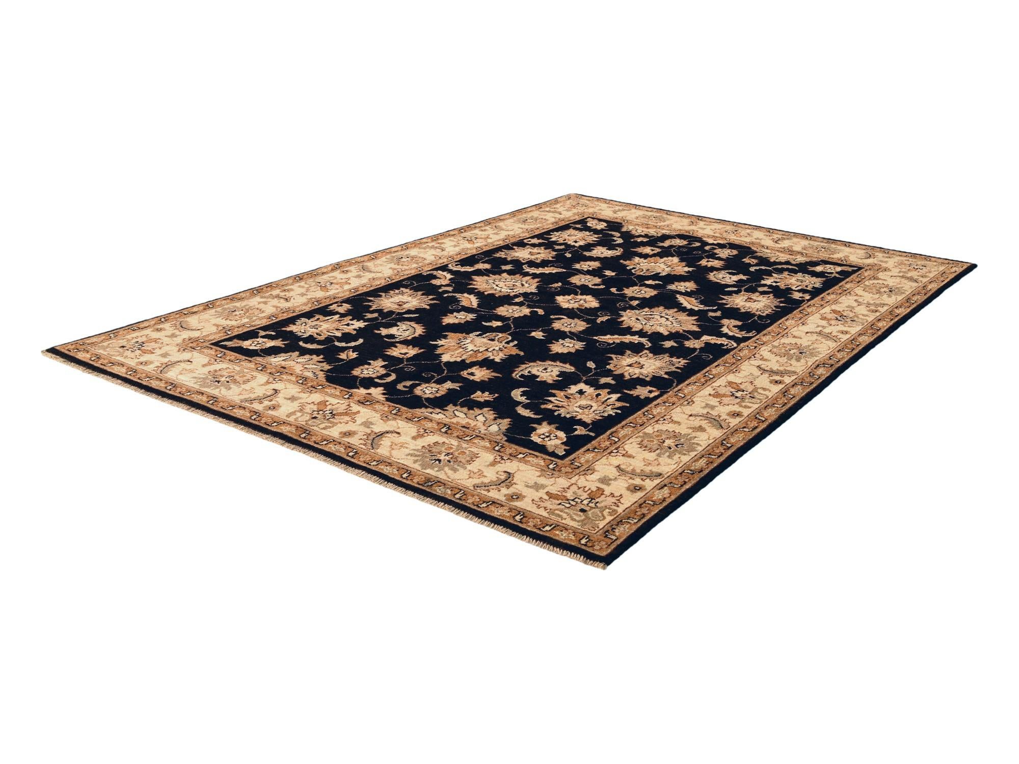 4' 11 x 6' 11 Hand Knotted Ziegler Rug